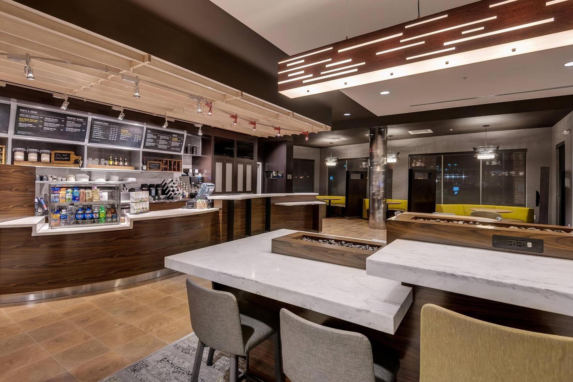 Courtyard By Marriott Hotel Ardmore
