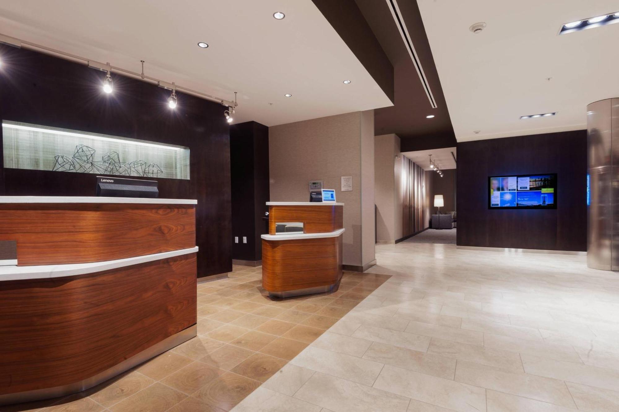 Hotel Courtyard By Marriott 3*